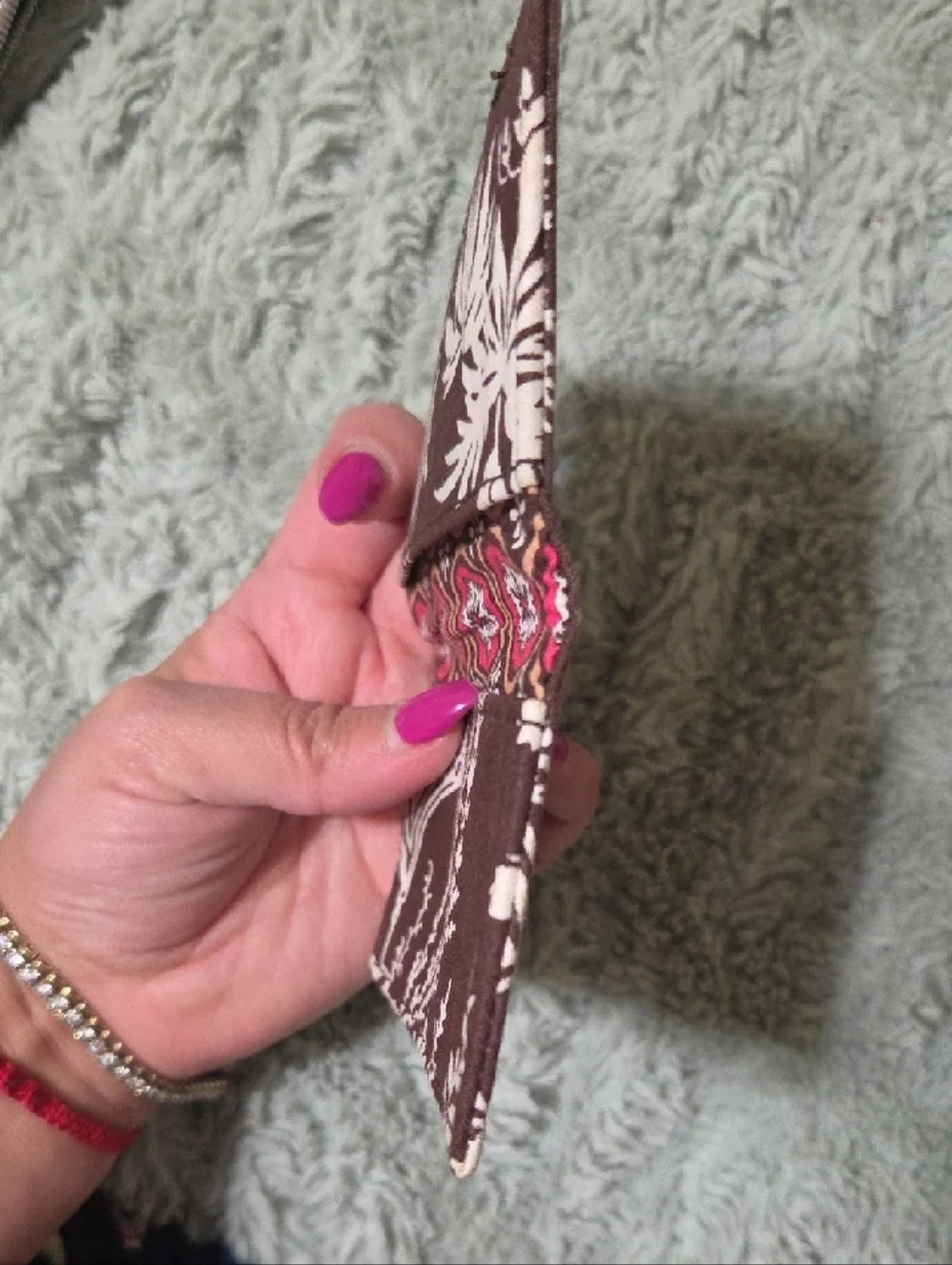Vera Bradley Chocolate and Cream Bird & Floral Wallet - Picture 5 of 9